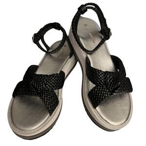 Johnston & Murphy Womens Sandals Black 8.5 Grace Platform Ankle Straps